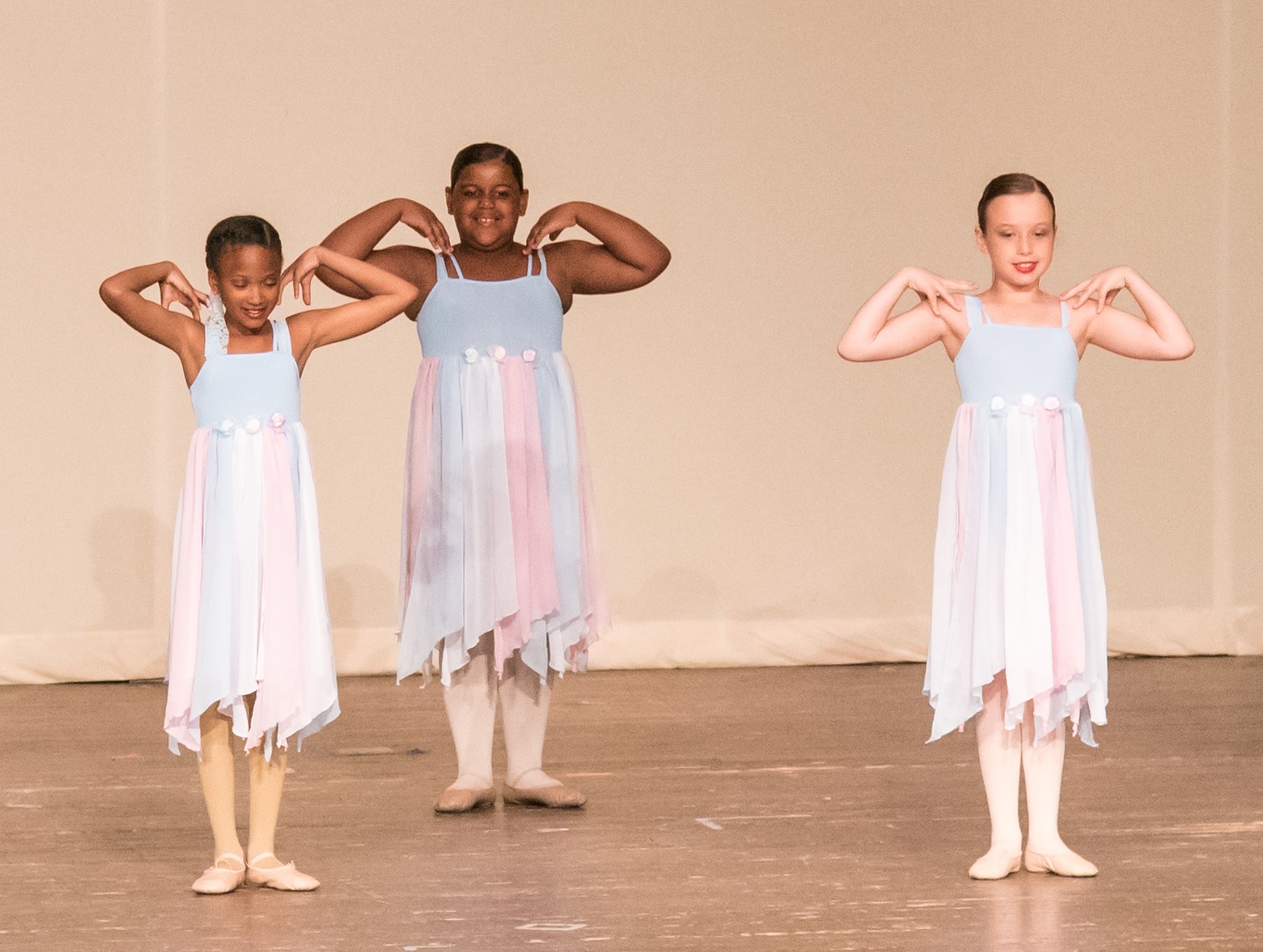 Debut Ballet (age 7 to 9)
